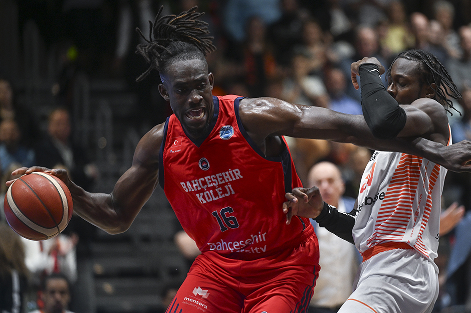 Bahçeşehir Koleji şampiyonluk için sahaya çıkıyor