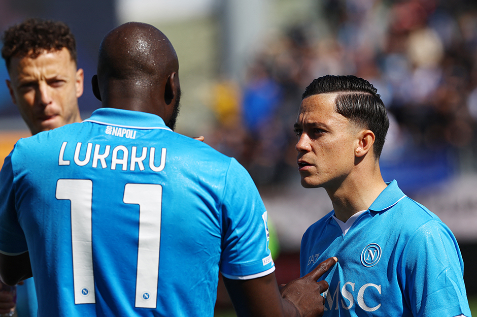 Napoli'ye şampiyonluk yolunda bir darbe daha: Büyük fırsat tepildi