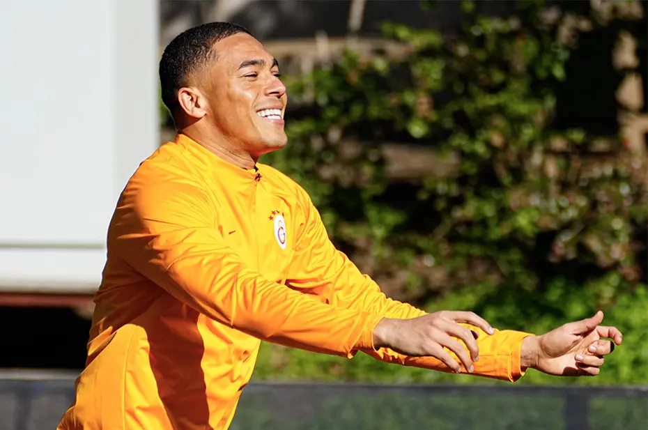 Carlos Vinicius'un yeni adresi şekilleniyor - 4