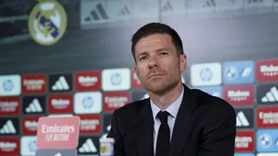 Xabi Alonso, "ayrılık" sorusuna net sözlerle yanıt verdi