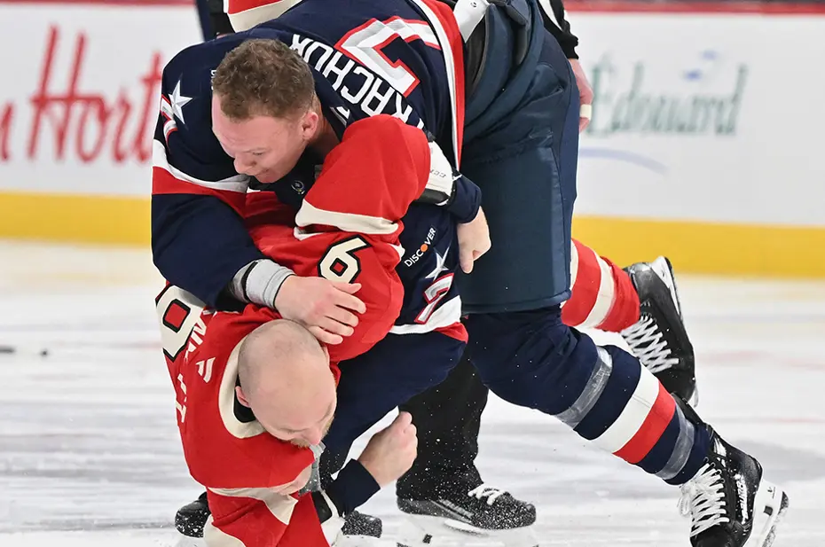 Dünya bu maçı konuşuyor: Milli marş yuhalandı, ilk 9 saniyede 3 kavga çıktı - 4