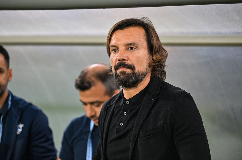 Süper Lig'de ayrılık: Görevi bıraktığını sosyal medyadan duyurdu