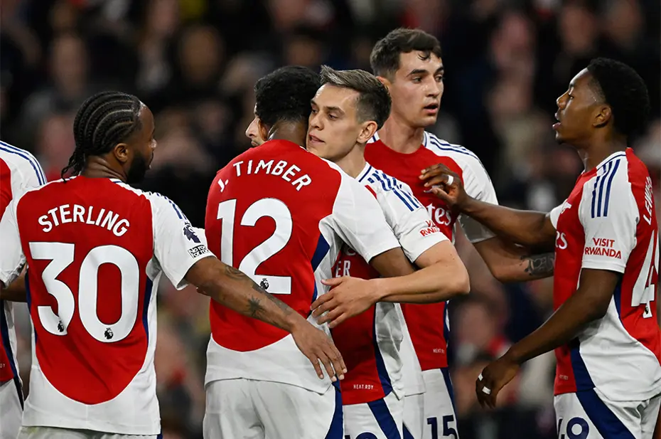 Arsenal üstünlüğünü koruyamadı, Liverpool şampiyonluğa bir adım daha yaklaştı - 2