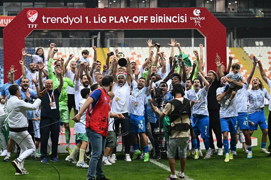 Fenerbahçe, En-Nesyri transferiyle Türk futbol tarihinin rekorunu kırdı - 2 Fenerbahçe, En-Nesyri transferiyle Türk futbol tarihinin rekorunu kırdı - 2
