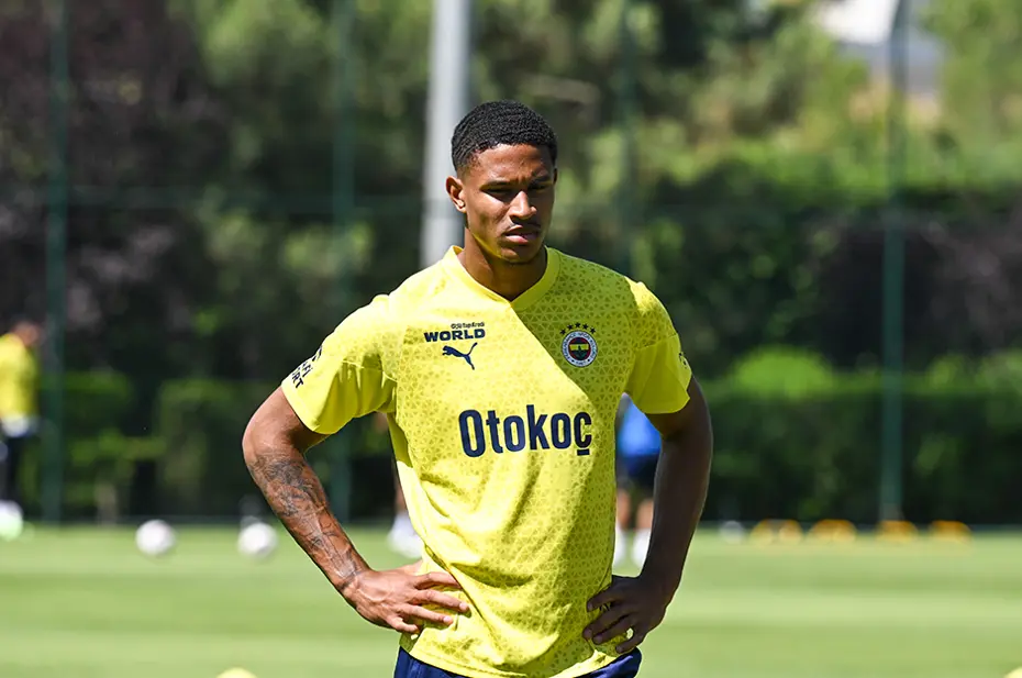 Fenerbahçe, Oosterwolde'nin transferinden Parma'ya pay ödeyecek mi? - 4 Fenerbahçe, Oosterwolde'nin transferinden Parma'ya pay ödeyecek mi? - 4