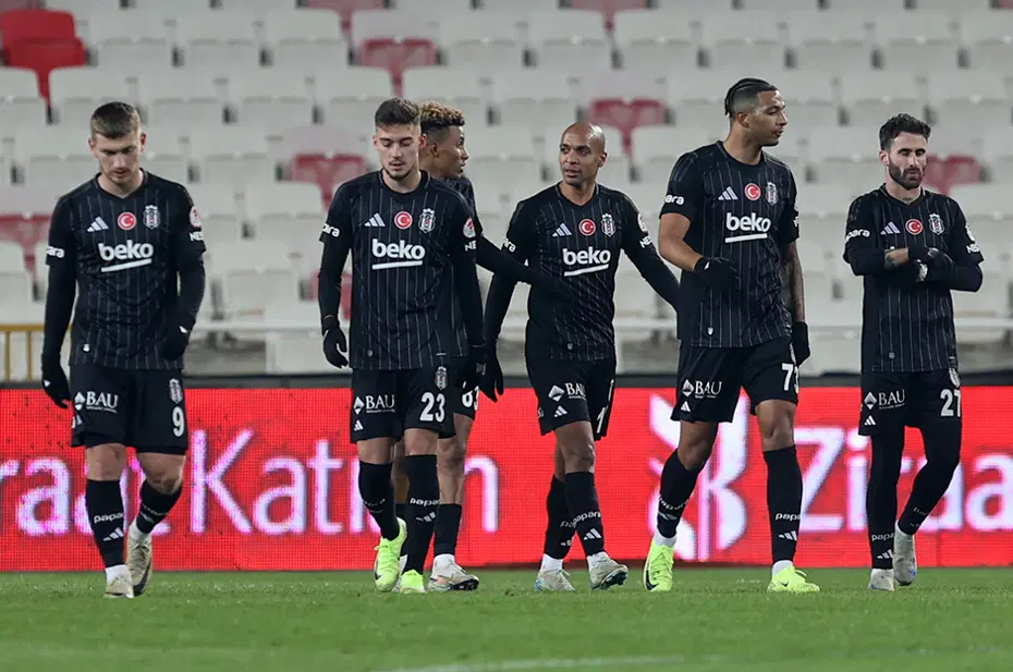 Sinirden çıldıran Ali Ece stüdyoyu birbirine kattı: Abdülkerim Durmaz neye uğradığını şaşırdı - 3