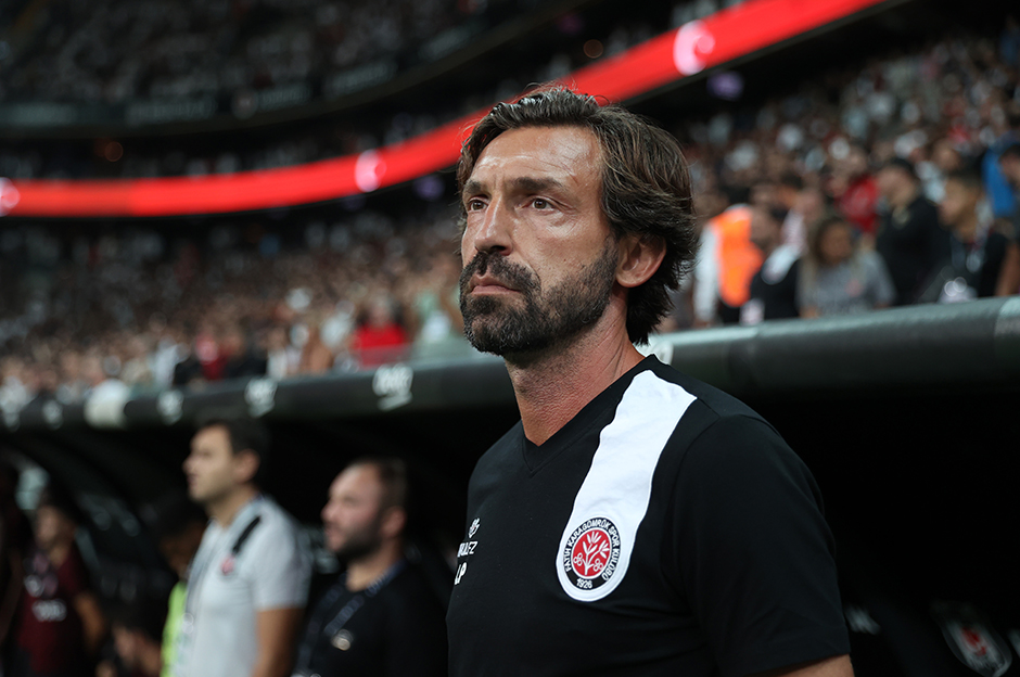 Fatih Karagümrük'te Andrea Pirlo ayrılığı