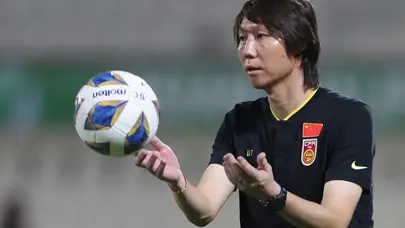 Çin Milli Takımı'nın eski hocasına 20 yıl hapis cezası