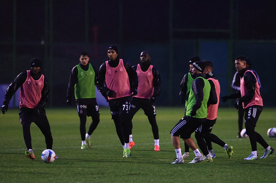 Beşiktaş'ta Rizespor maçı hazırlıkları sürdü