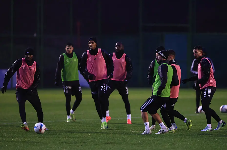 Yıldız futbolcu ilk 11'e dönüyor: Beşiktaş'ın Rizespor maçı kadrosu netleşiyor - 2