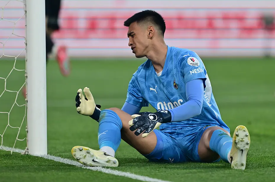 Ve Mert Hakan Yandaş'ta beklenen milli arada oluyor: Tam 7 ay sonra - 4 Ve Mert Hakan Yandaş'ta beklenen milli arada oluyor: Tam 7 ay sonra - 4