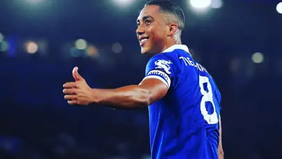 Galatasaray'da Youri Tielemans sesleri; istediği maaş belli oldu
