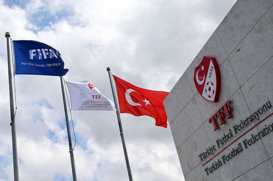 PFDK'dan Kulüplere Yeni Sezon Faturası: Futbol Değil, 'Disiplin' Konuştuk!