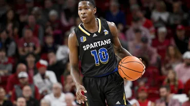 Darüşşafaka, Omari Moore ile anlaştı