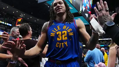 Denver Nuggets yarı final biletini aldığı maçta NBA tarihine geçti