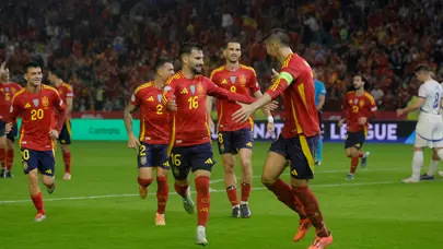 İspanya evinde çok rahat: 3-0