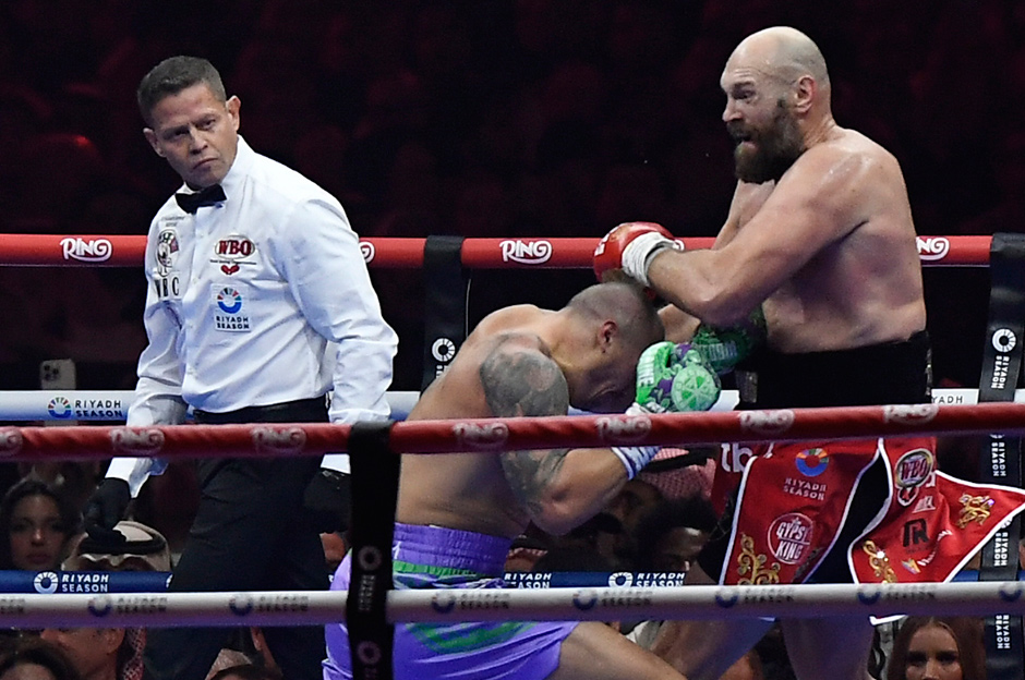 Oleksandr Usyk - Tyson Fury: 190 milyon dolarlık dev rövanşın galibi belli oldu