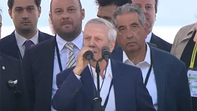 Fenerbahçe Başkan Adayı Aziz Yıldırım kongreyi terk etti