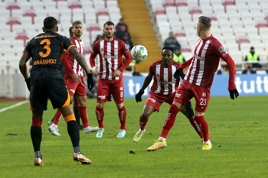 Sivasspor: Kural hatası var