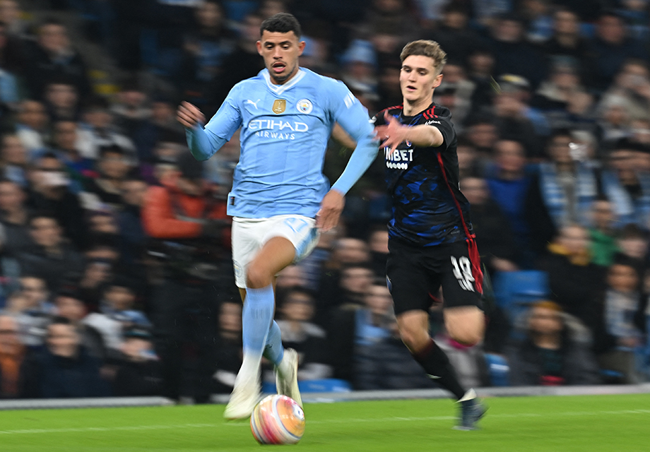 Galatasaray sağ bekte başka hedefe yöneldi