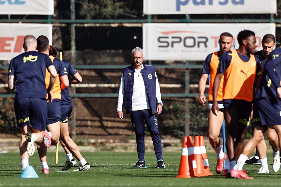 Fenerbahçe'de Hatayspor maçı hazırlıkları başladı