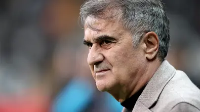 "Şenol Güneş dizginleri eline aldı" | Spor yazarları Beşiktaş için ne dedi?