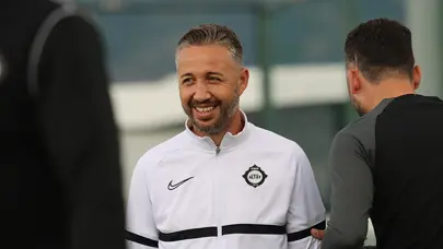 Altay yeni sezona 36 futbolcuyla hazırlanıyor