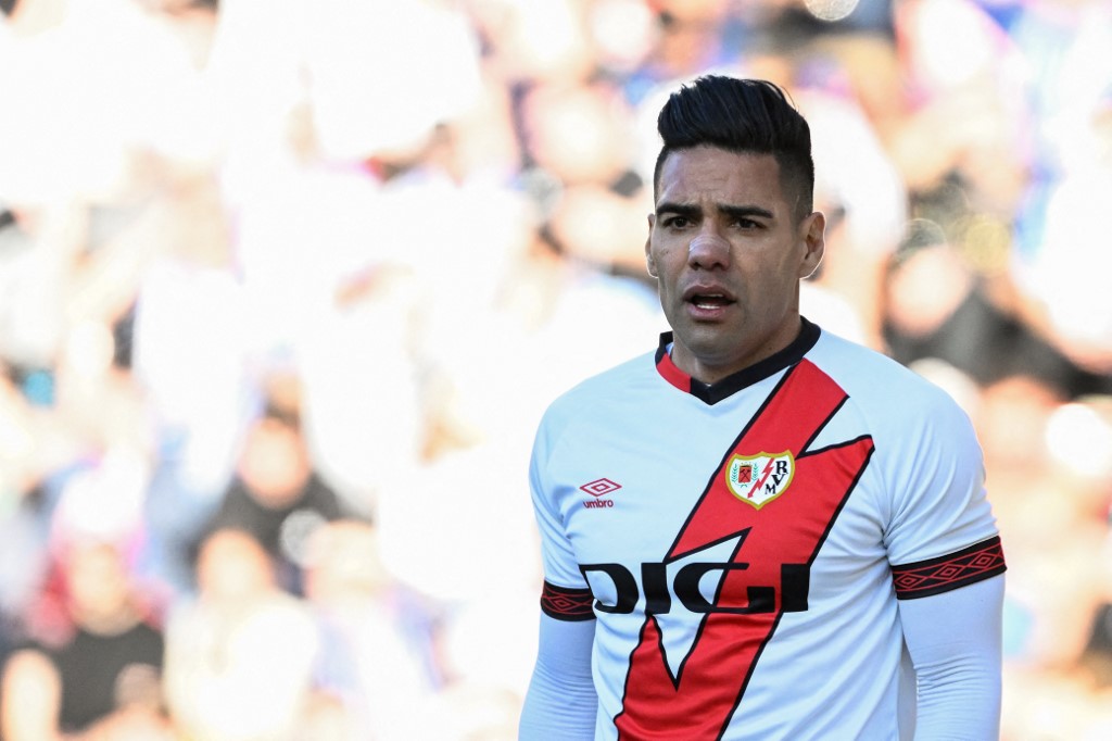 Radamel Falcao, Avrupa futboluna veda ediyor