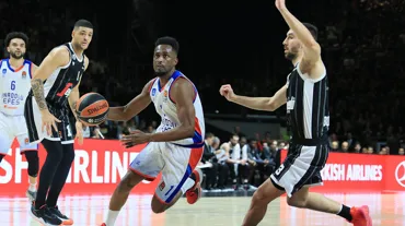 Anadolu Efes deplasmanda kaybetti