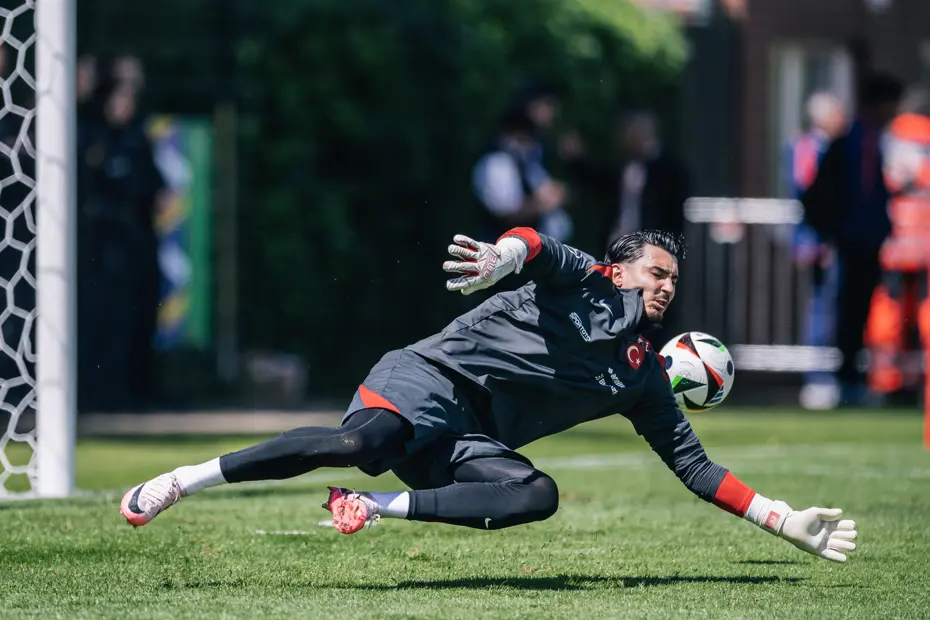 Türkiye'nin kader maçında Montella'yı bekleyen zor karar - 4