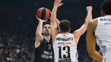 Panathinaikos Ioannis Papapetrou'yu kadrosuna kattı