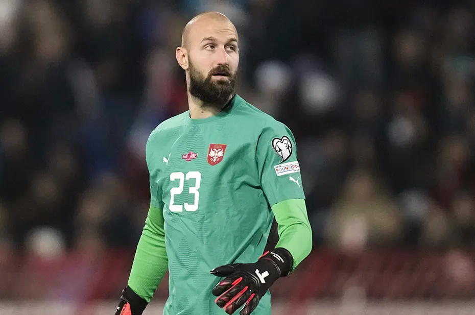 11 yıl önce transfer edip 1 maça bile çıkarmadıkları ismi "kurtarıcı" olarak geri çağırıyorlar - 3