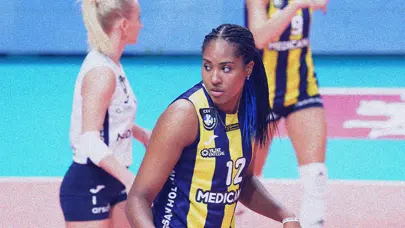 Fenerbahçe Medicana ilk yenilgisini VakıfBank'tan aldı