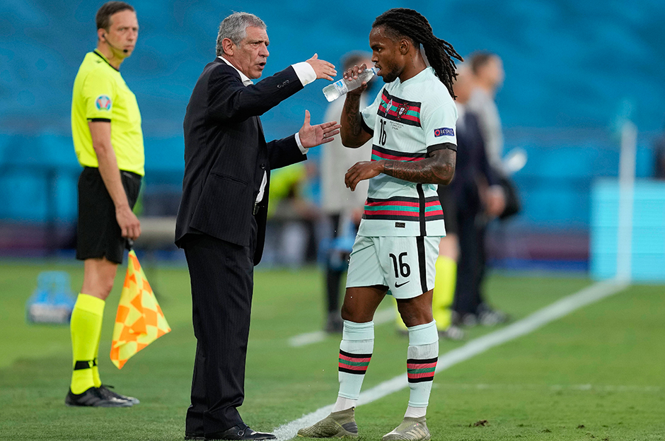 Renato Sanches transferi için Fernando Santos devrede