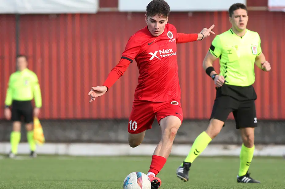 Gençlerbirliği'nden Premier Lig'e: Transfer için resmi açıklama - 3