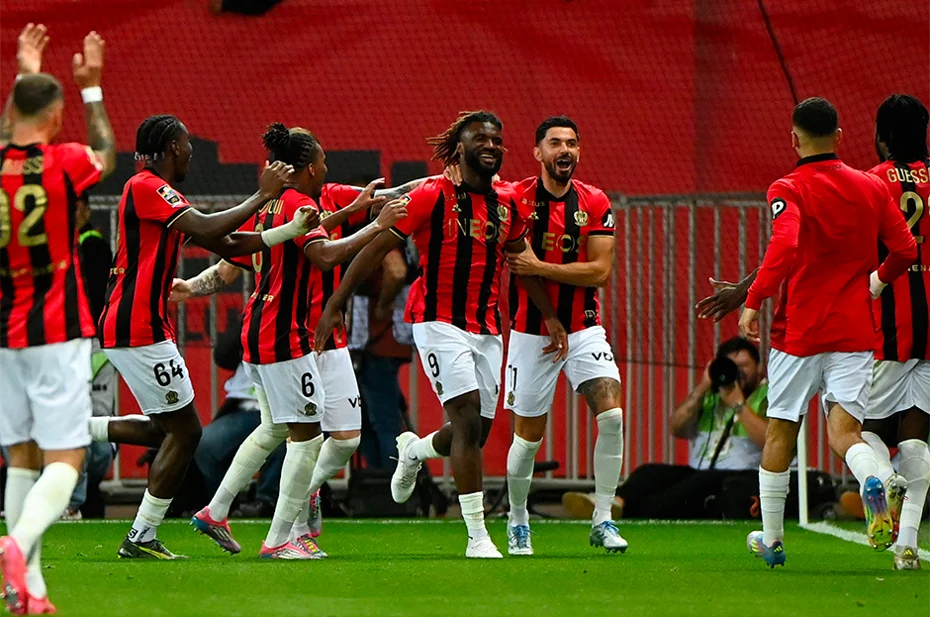 Galatasaray'ın gündemindeki kaleci için transfer sözleri: "Ayrılması mantıklı olabilir" - 1