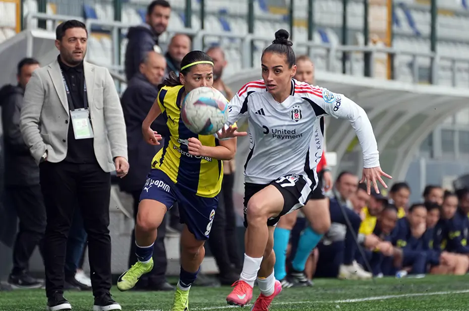 Kadınlar derbisinde Fenerbahçe kazandı - 7