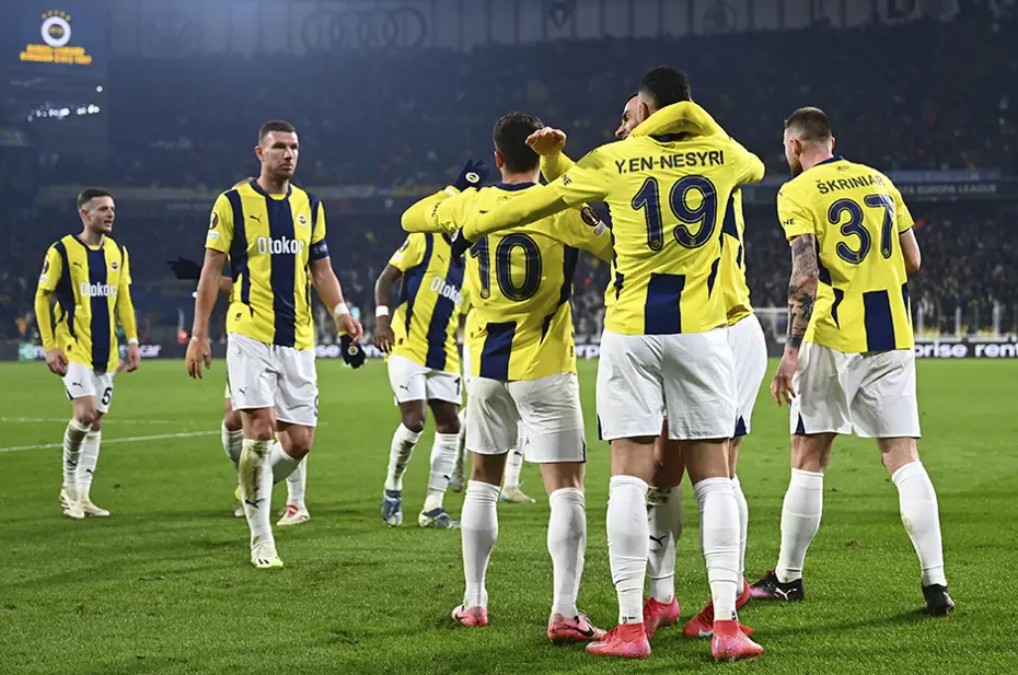 Avrupa Ligi simüle edildi: Fenerbahçe'nin yarı finaldeki rakibi... - 3 Avrupa Ligi simüle edildi: Fenerbahçe'nin yarı finaldeki rakibi... - 3