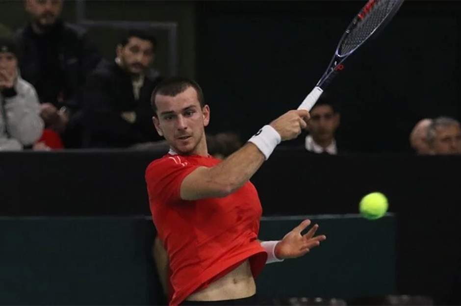 Ergi Kırkın'dan Bosna Hersek'te çifte şampiyonluk