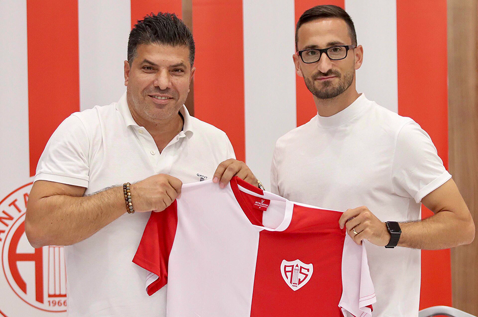 Erdoğan Yeşilyurt'tan sürpriz transfer; 3 yıllık imza...