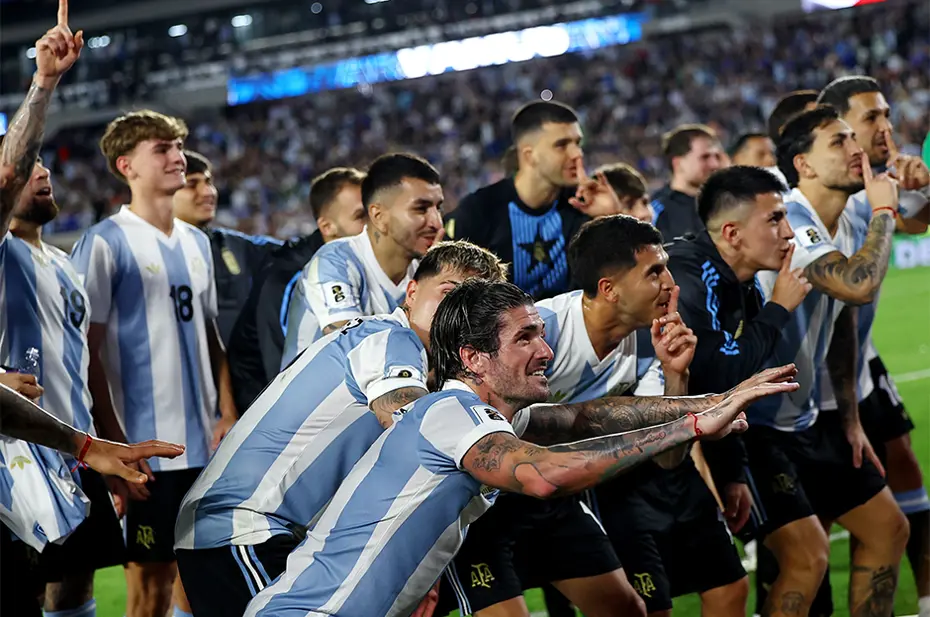 Tarihi mağlubiyet sonrası Brezilya'da gündem yeniden Carlo Ancelotti ve Jorge Jesus: "7-1'den sonra en kötü yenilgi" - 2