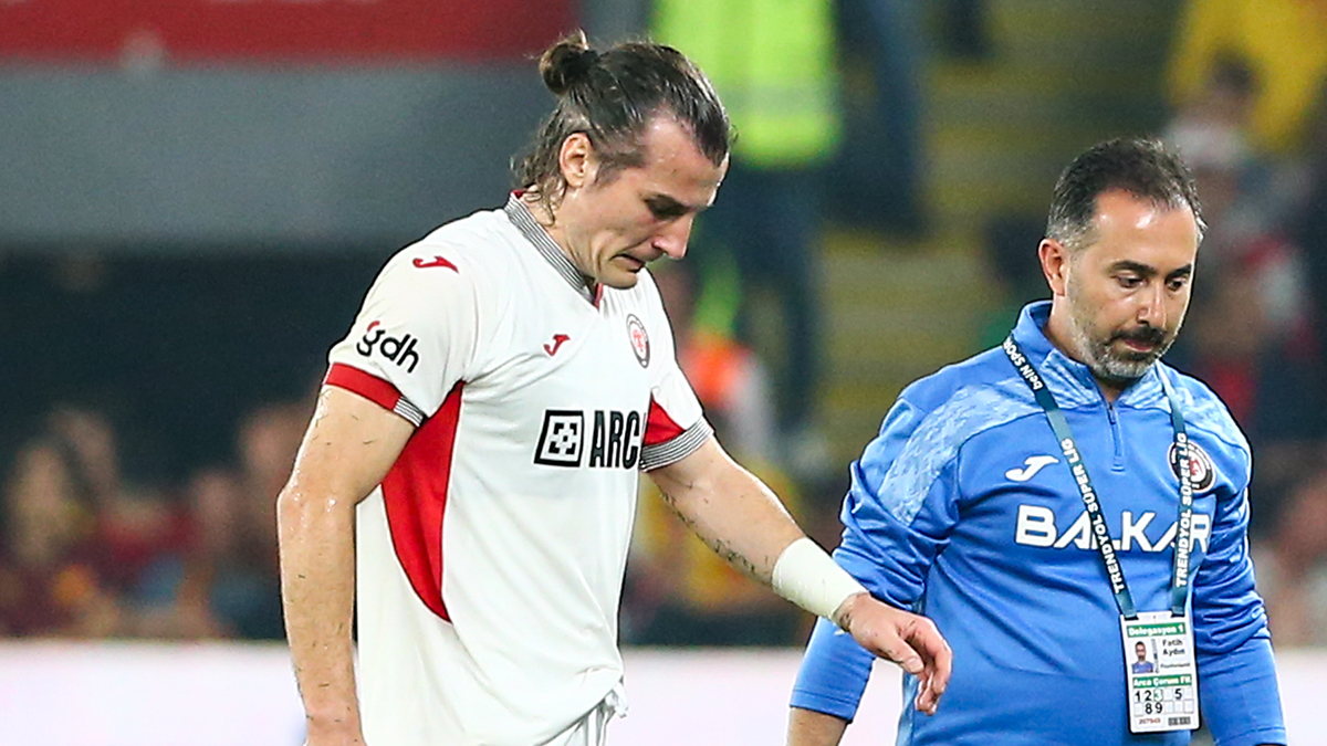 Çağlar Söyüncü 4. maçında sakatlanınca gündeme oturdu