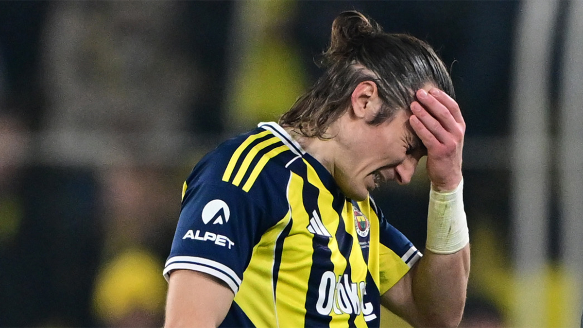 Çağlar Söyüncü'ye Fener'den 'Güle Güle, İyi Tatiller!' Mesajı: Bavullar Hazır!