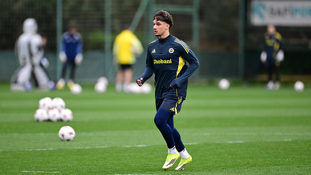 Fenerbahçe, Galatasaray'dan Çağrı Balta'yı transfer etti