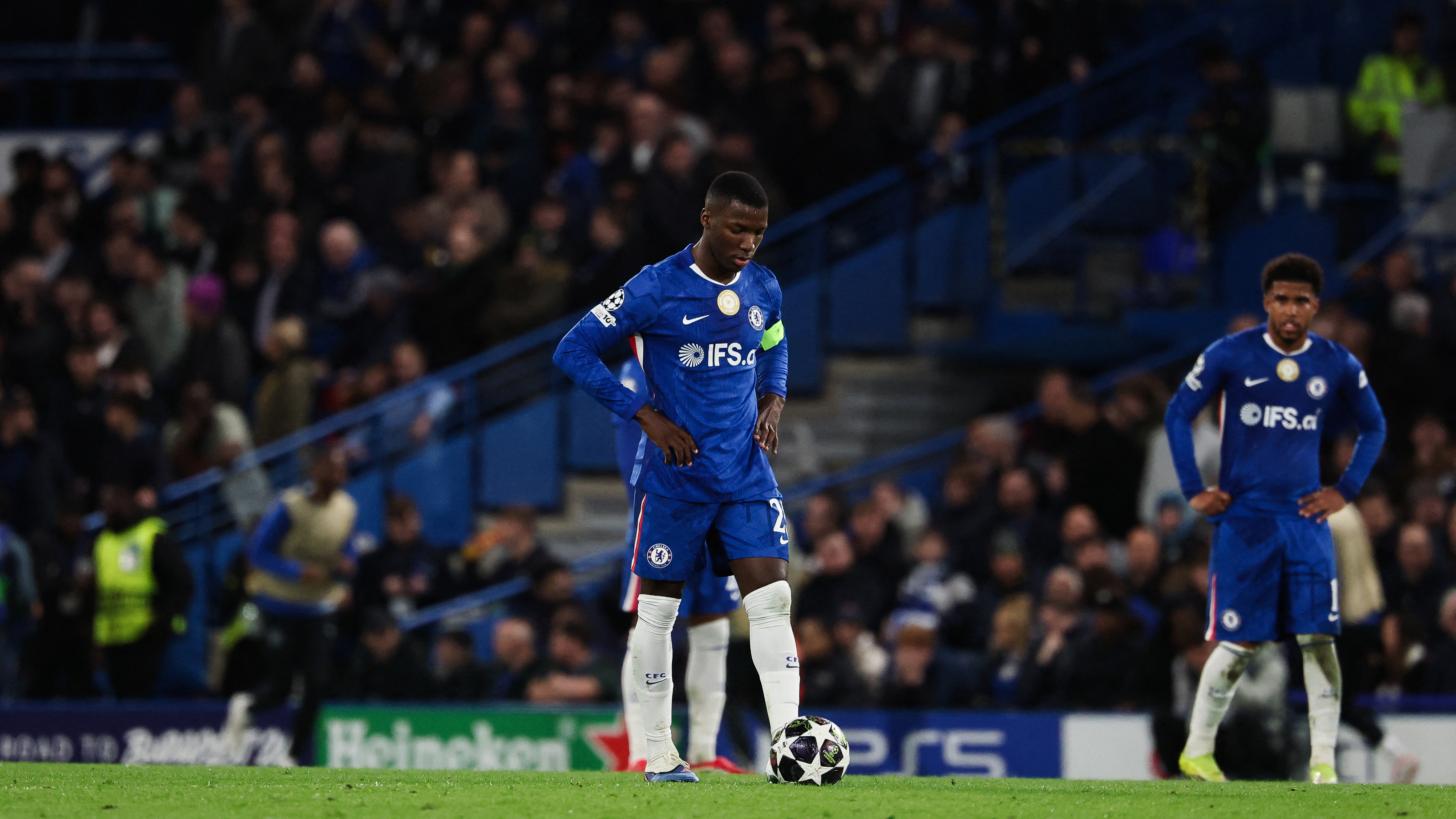 Chelsea, Moises Caicedo'nun geleceğiyle ilgili kararını verdi