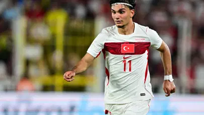 Can Uzun'un kulübü masaya oturmak için gereken rakamı belirledi Can Uzun'un kulübü masaya oturmak için gereken rakamı belirledi