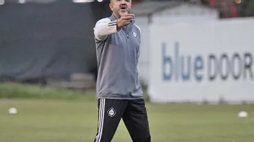 Altay'ın yeni hocası 1. Lig'de ilk maçına çıkıyor