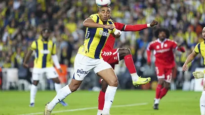 Fenerbahçe'nin en hırçınları Djiku ve Fred