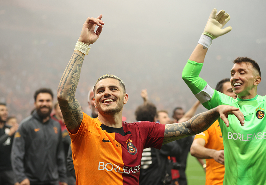 Galatasaray 23. şampiyonluğunu kutladı