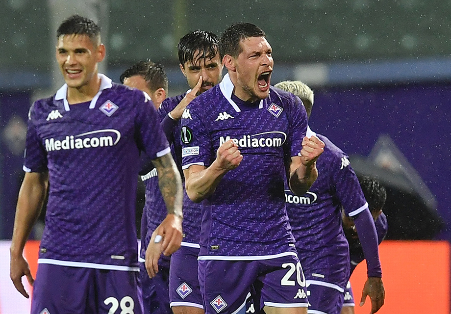 Fiorentina geriye düştüğü maçta kazandı
